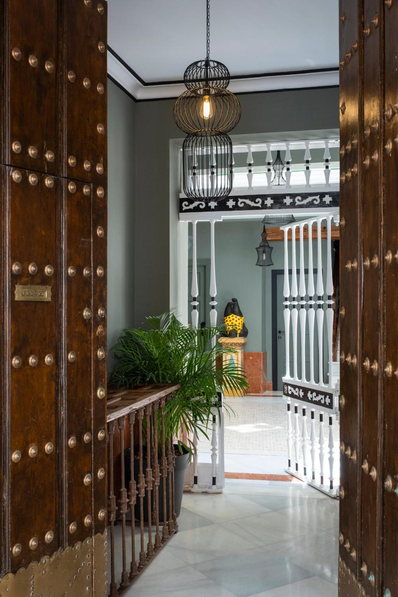 Puerta De Armas Apartments Seville Exterior photo